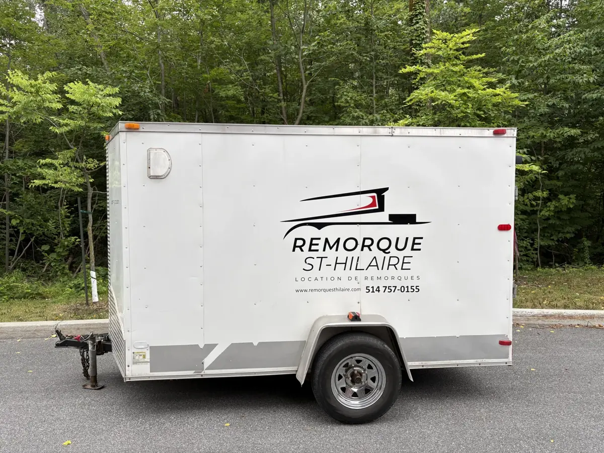 Remorque fermée 6 × 10 pi — vue 2